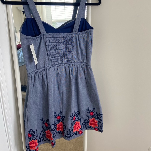 New Francescas Dress - Picture 2 of 3